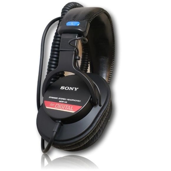 Sony Dynamic Stereo Headphones MDR-V6 - Picture 2 of 8